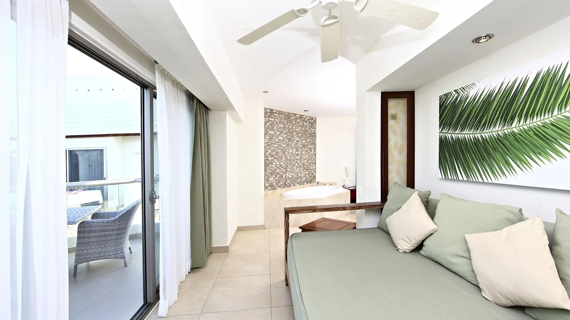 Sandos Caracol Eco Resort All Inclusive (Adults Only) Playa del Carmen 5*,  Mexico