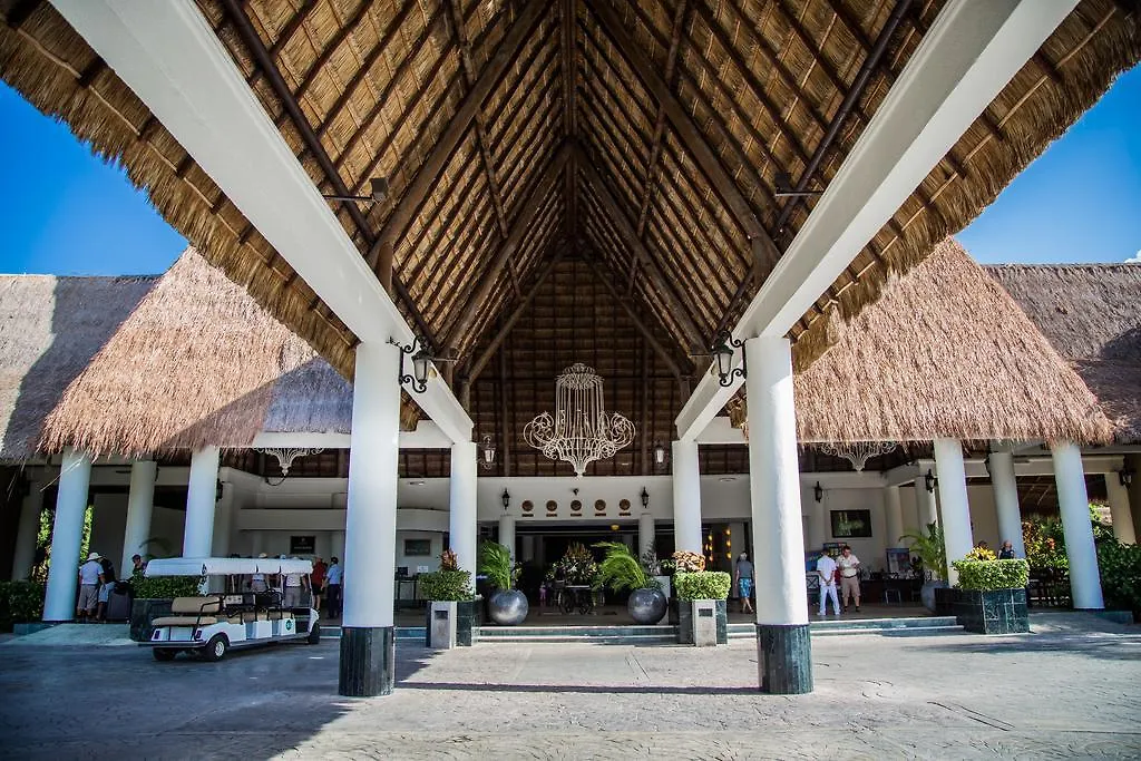 Sandos Caracol Eco Resort All Inclusive (Adults Only) Playa del Carmen 5*,